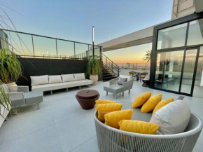 Vista XV by Housi
